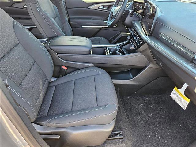 New 2026 Chevrolet Traverse LT image 17