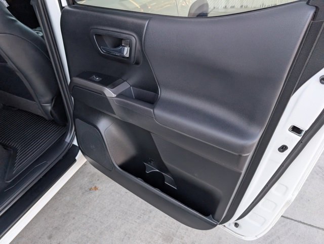 Used 2023 Toyota Tacoma TRD Off-Road image 28