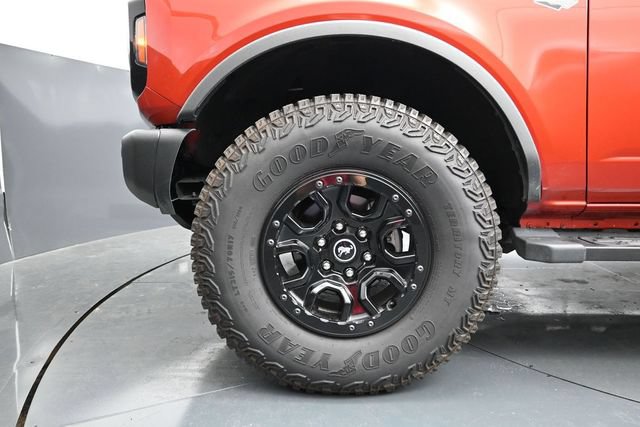 Used 2023 Ford Bronco Wildtrak AWD/4WD image 16