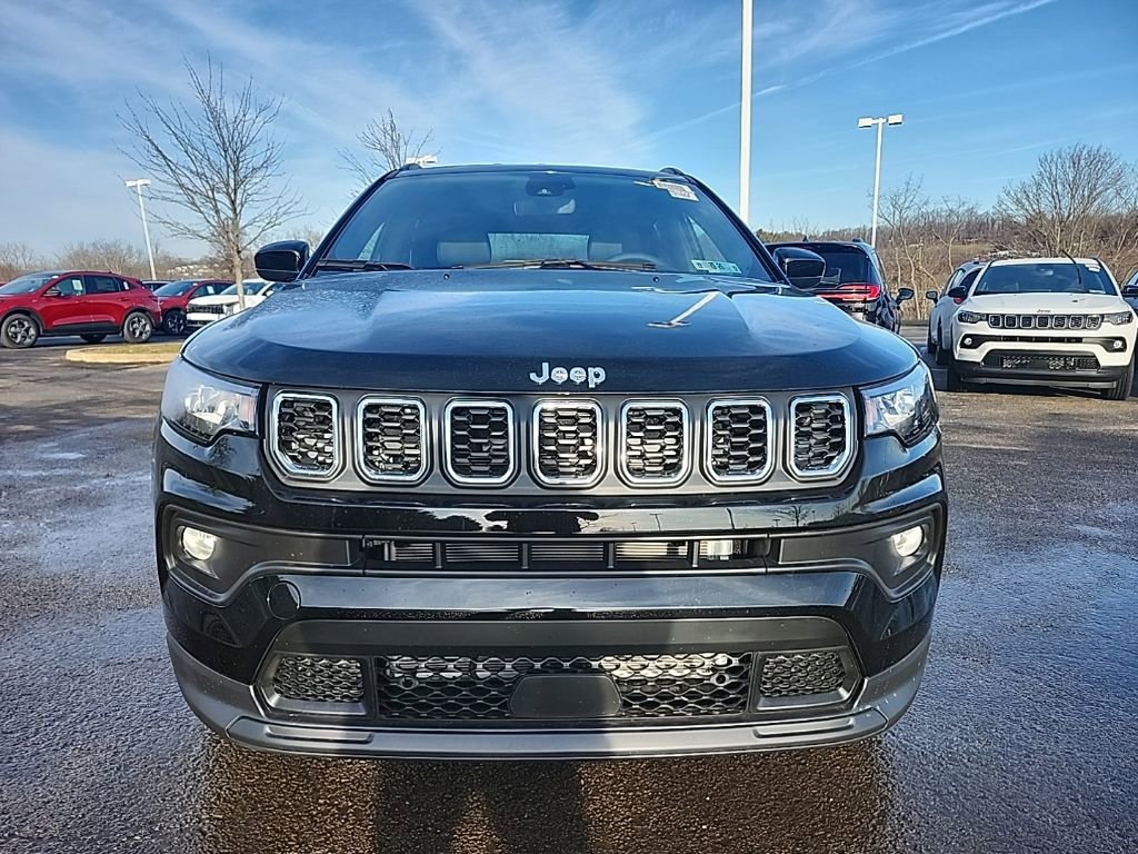 New 2026 Jeep Compass Latitude image 8