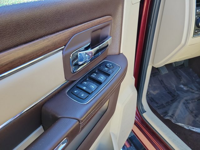 Used 2017 RAM 1500 Laramie w/ Convenience Group image 14