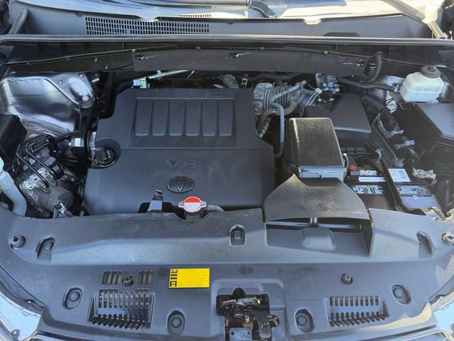 Used 2016 Toyota Highlander Limited FWD image 21