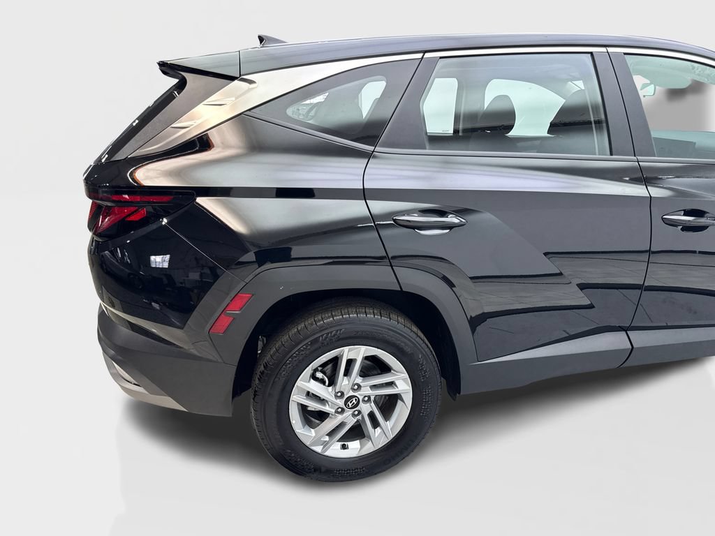 Used 2026 Hyundai Tucson SE AWD/4WD image 16