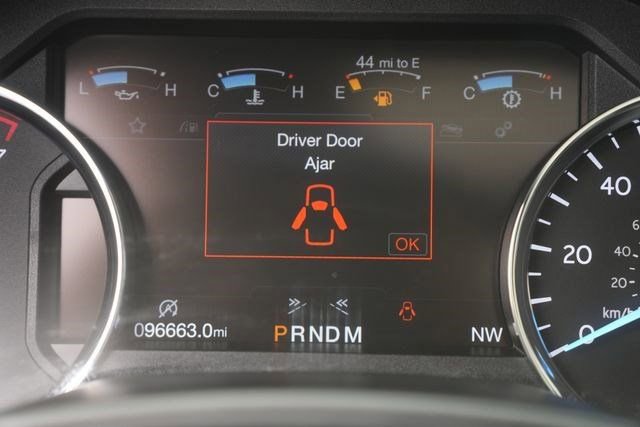 Used 2019 Ford Expedition Platinum RWD image 25