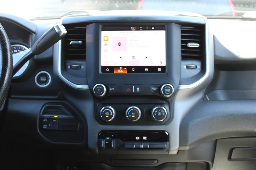 Used 2022 RAM 2500 Big Horn AWD/4WD image 20