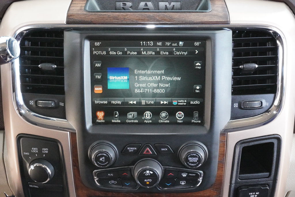 Used 2016 RAM 3500 Laramie Longhorn w/ Convenience Group AWD/4WD image 15