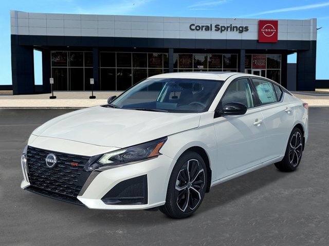 New 2025 Nissan Altima 2.5 SR w/ SR Premium Package