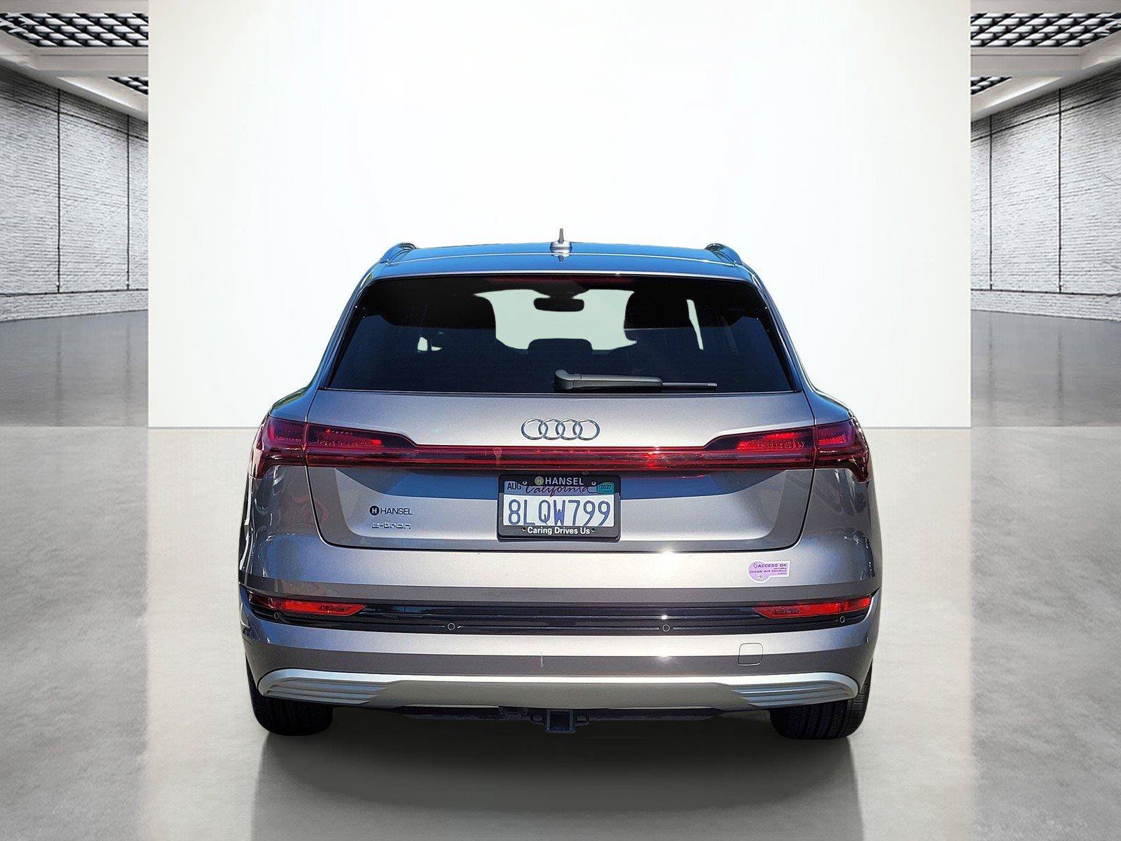 Used 2019 Audi e-tron Premium Plus w/ Towing Package AWD/4WD image 8
