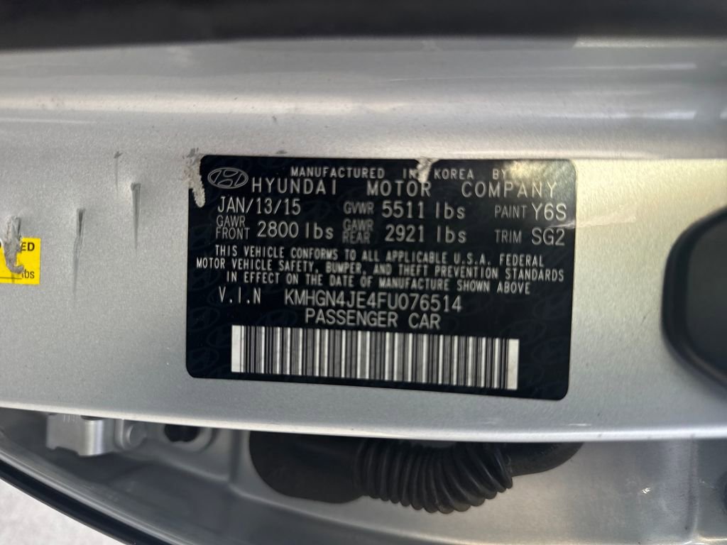 Used 2015 Hyundai Genesis 3.8 w/ Option Group 02 image 29