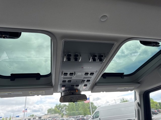 New 2025 INEOS Grenadier Base image 27