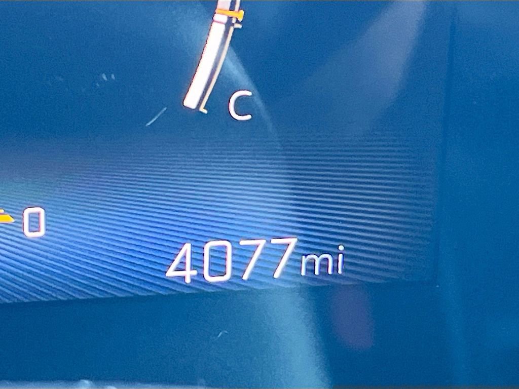 Used 2025 Chevrolet TrailBlazer ACTIV w/ Convenience Package image 12