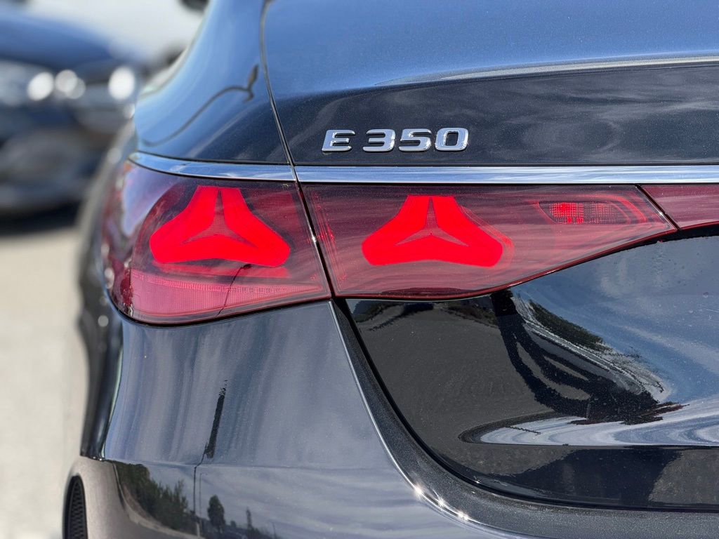 New 2026 Mercedes-Benz E 350 4MATIC Sedan image 11