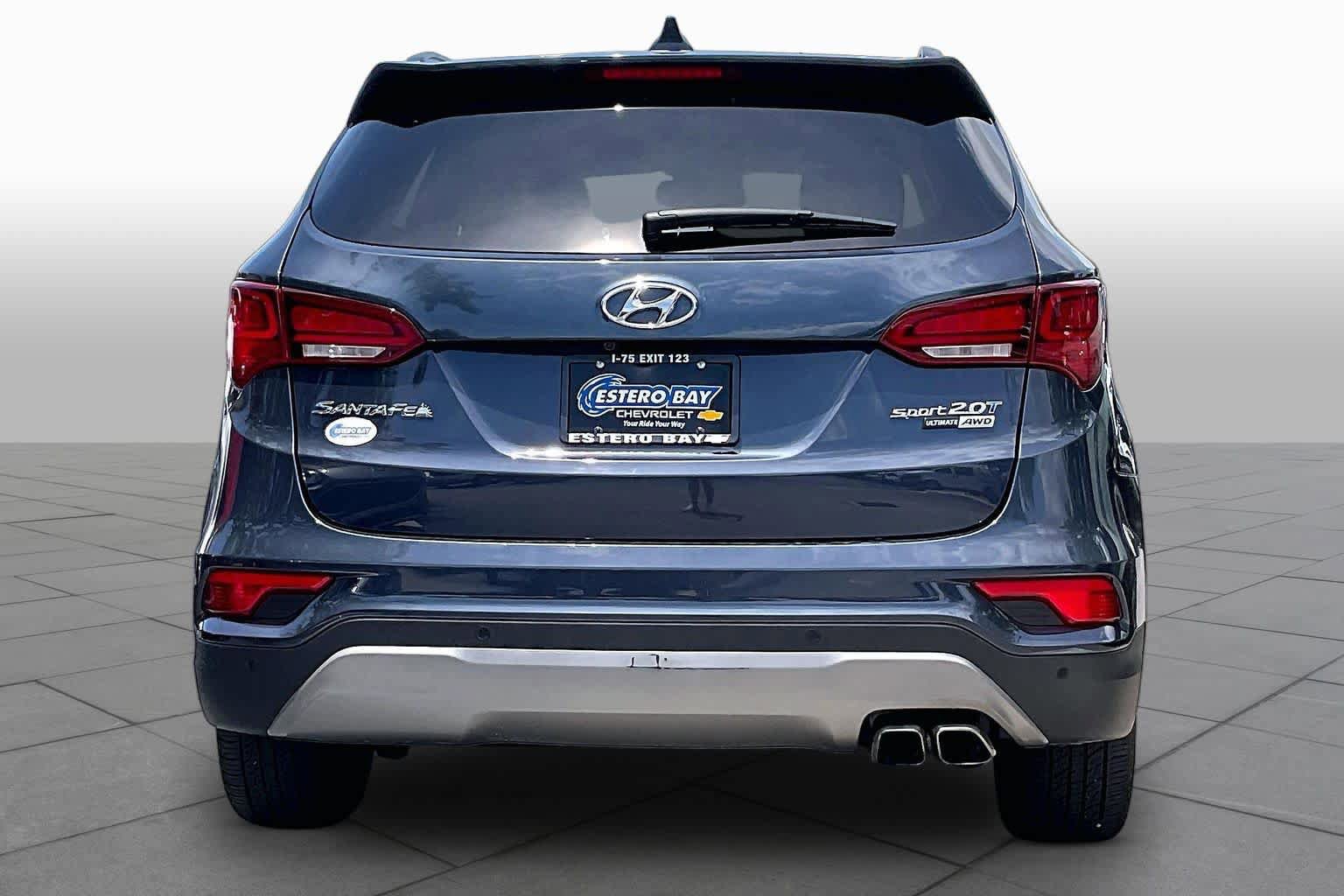 Used 2017 Hyundai Santa Fe Sport w/ 2.0T Ultimate Tech Package 05 AWD/4WD image 5