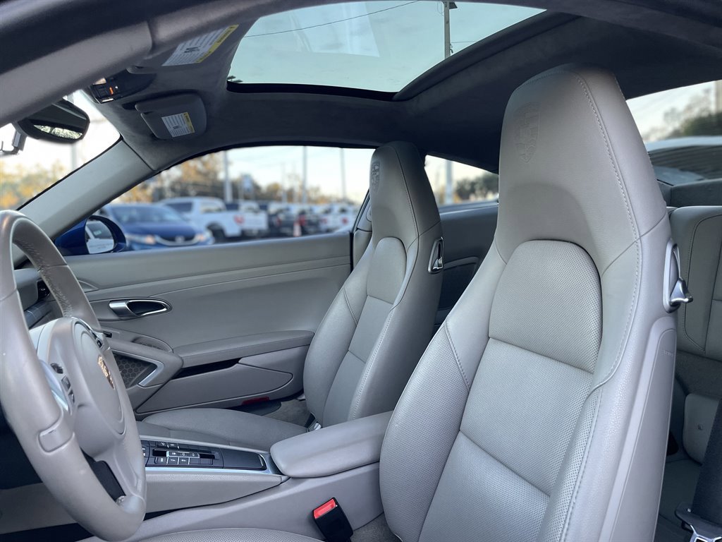 Used 2013 Porsche 911 Carrera S image 3