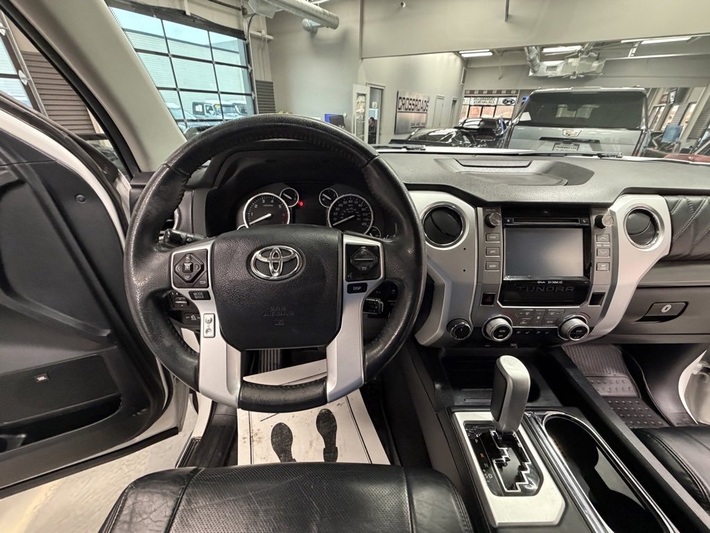 Used 2017 Toyota Tundra Platinum image 11