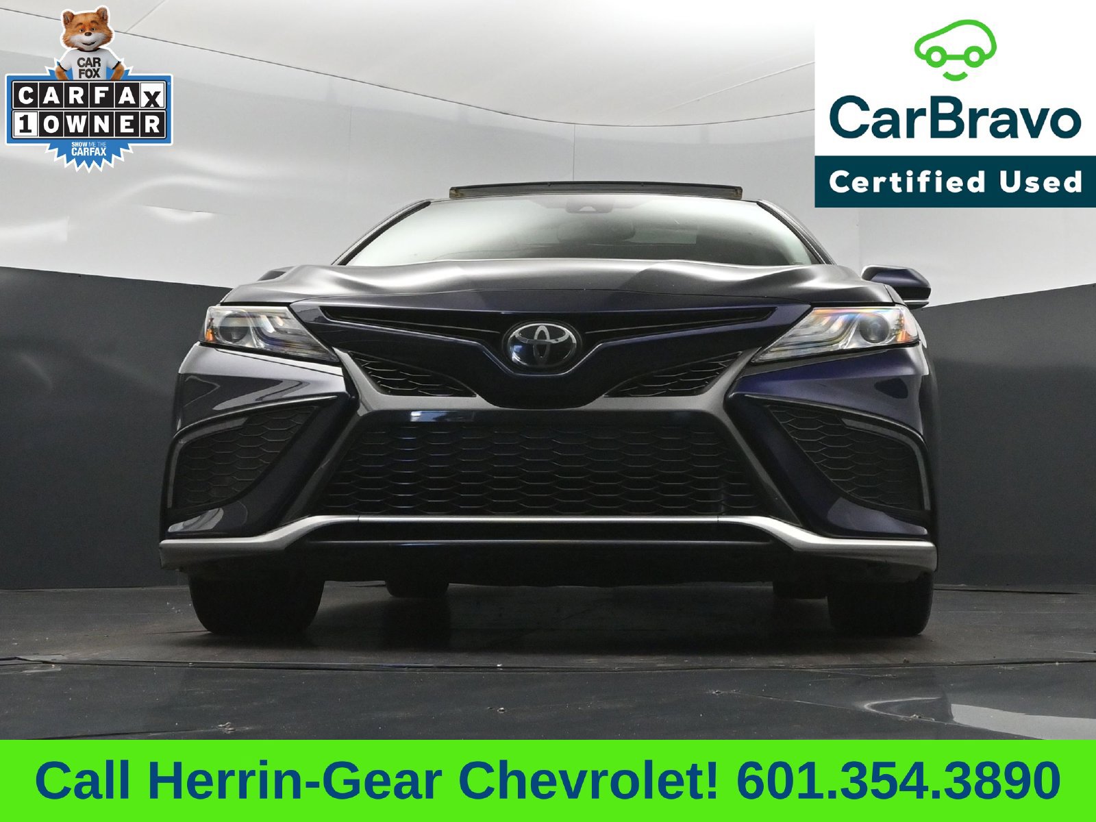 Used 2022 Toyota Camry XSE FWD image 45