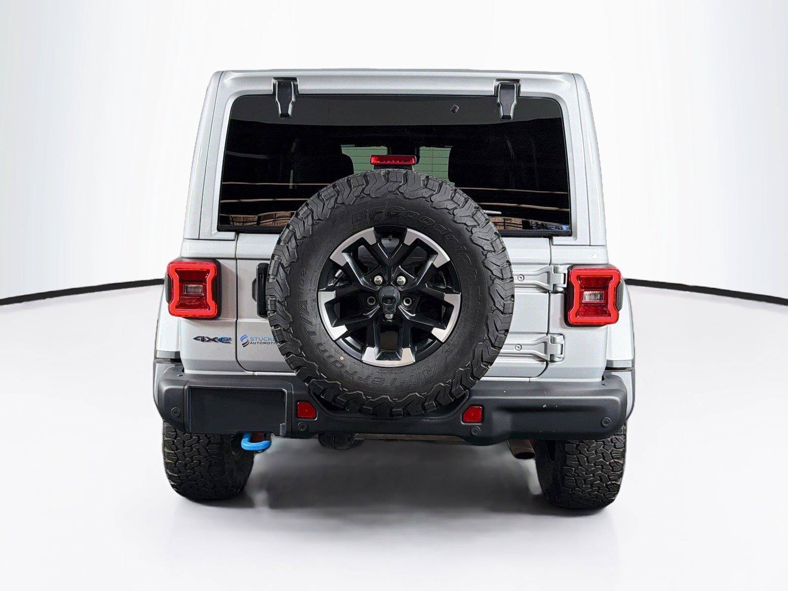 Used 2024 Jeep Wrangler Unlimited Rubicon 4xe AWD/4WD image 10