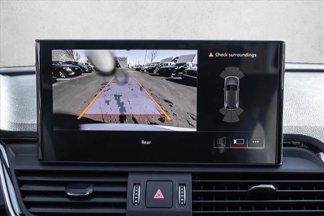 Used 2023 Audi Q5 2.0T Premium w/ Convenience Package image 17