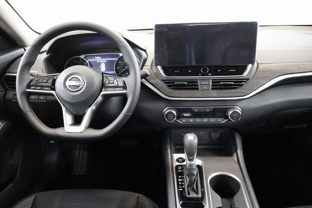 New 2026 Nissan Altima 2.5 SV w/ SV Premium Package AWD/4WD image 14