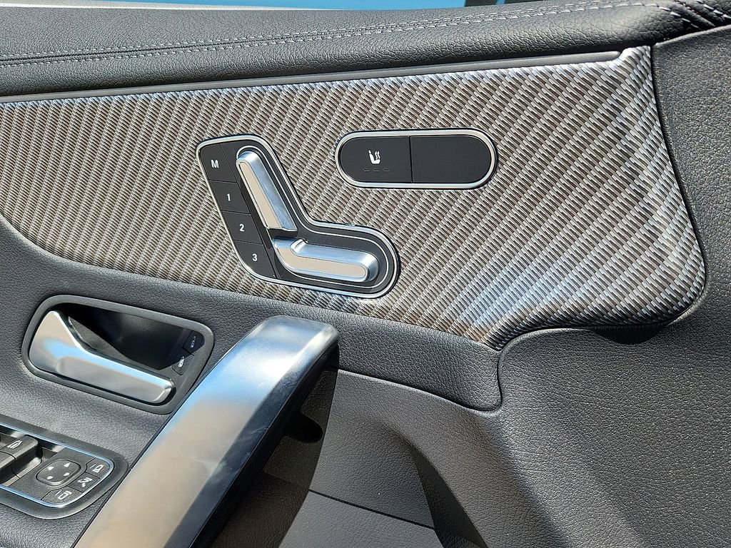 New 2026 Mercedes-Benz CLA 250 4MATIC image 17