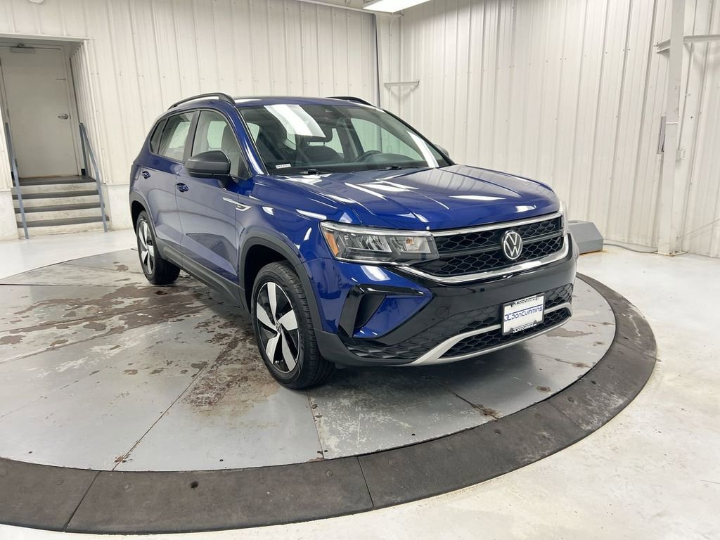Used 2024 Volkswagen Taos S AWD/4WD image 2