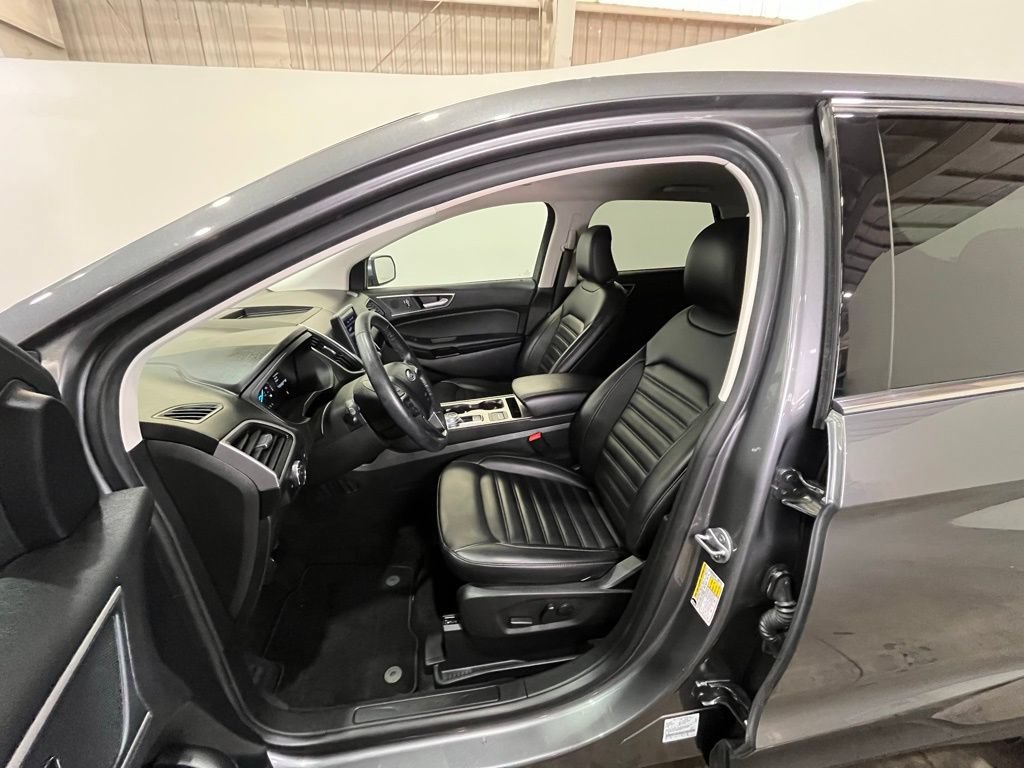 Used 2024 Ford Edge SEL AWD/4WD image 17