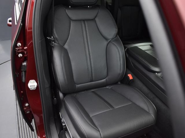 New 2023 Jeep Wagoneer L Series III w/ Premium Group I AWD/4WD image 21