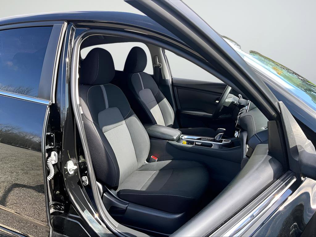 Used 2023 Nissan Sentra SV image 17