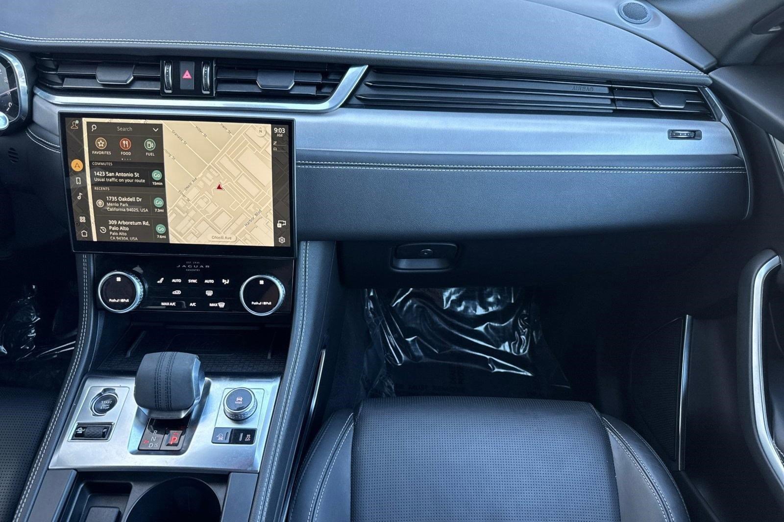 Used 2023 Jaguar F-PACE R-Dynamic S image 29