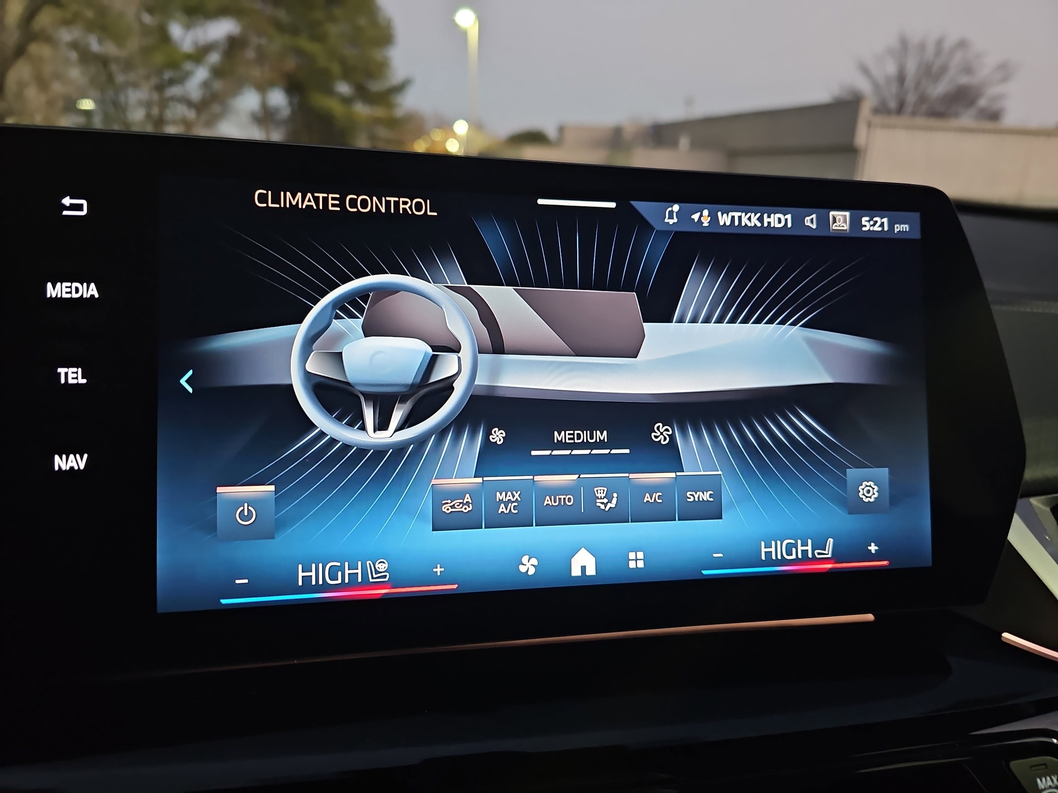 New 2026 BMW X2 xDrive28i w/ Technology Package image 22