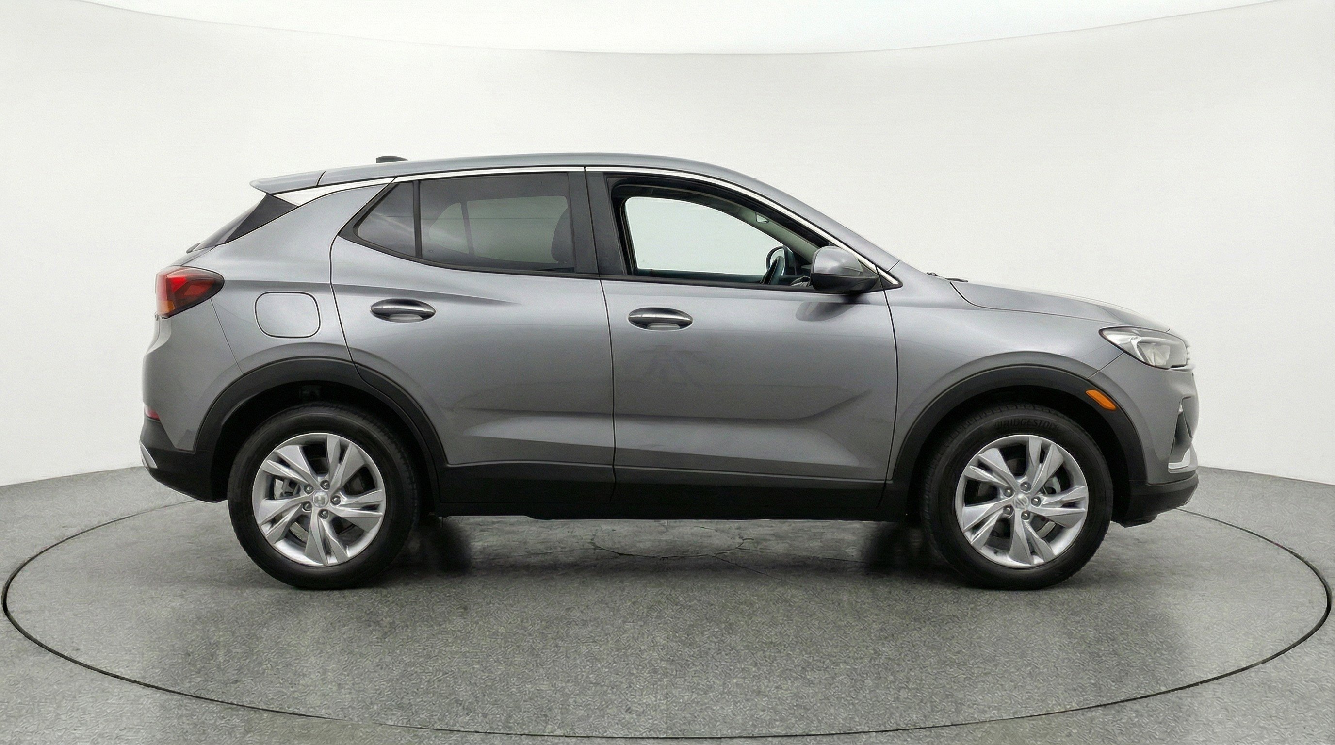 Used 2025 Buick Encore GX Preferred image 11