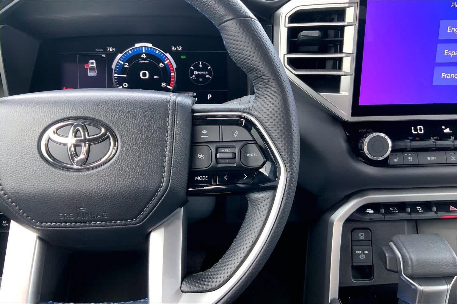 Used 2025 Toyota Tundra Platinum AWD/4WD image 25