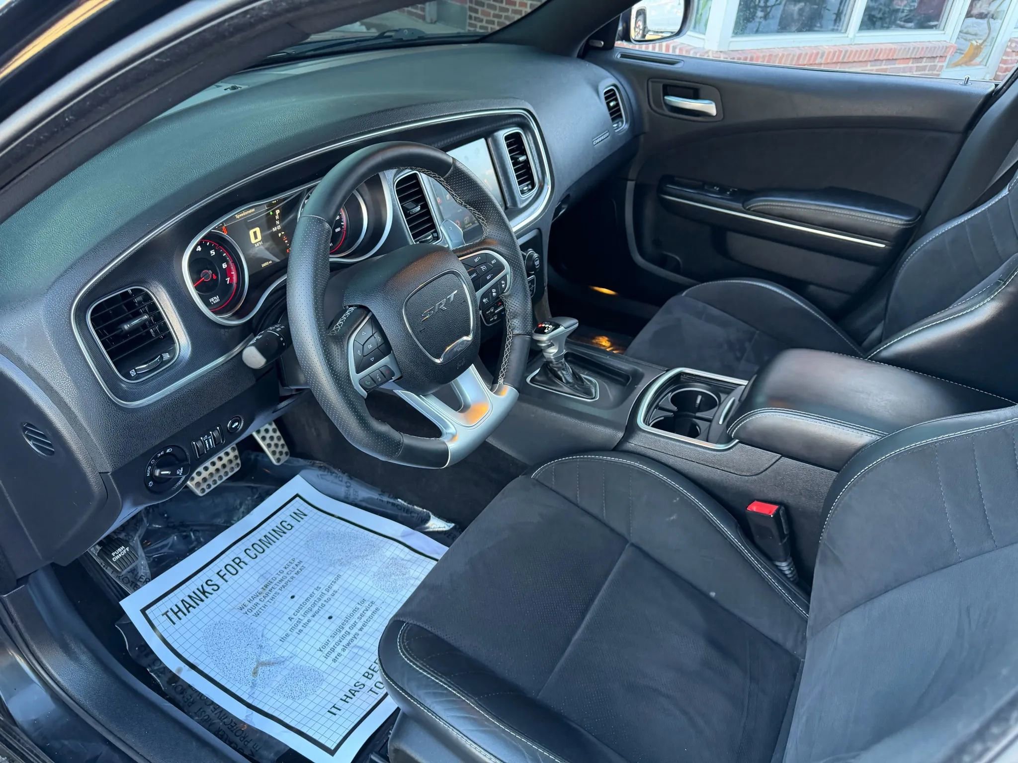 Used 2016 Dodge Charger SRT w/ Technology Group image 43