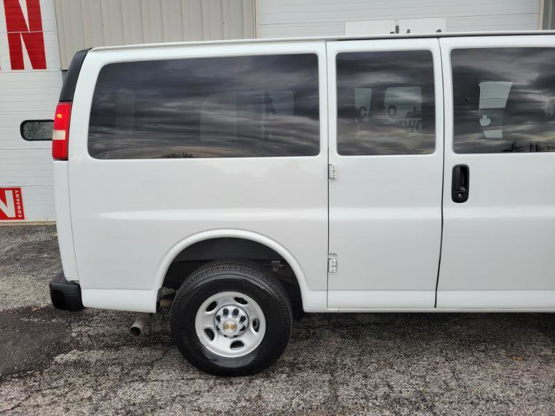 Used 2016 Chevrolet Express 2500 LS RWD image 45