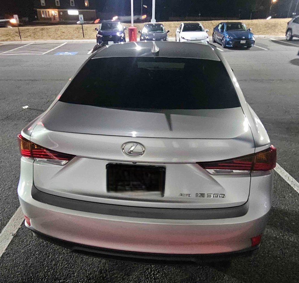 Used 2019 Lexus IS 300 F Sport w/ F Sport Package image 5