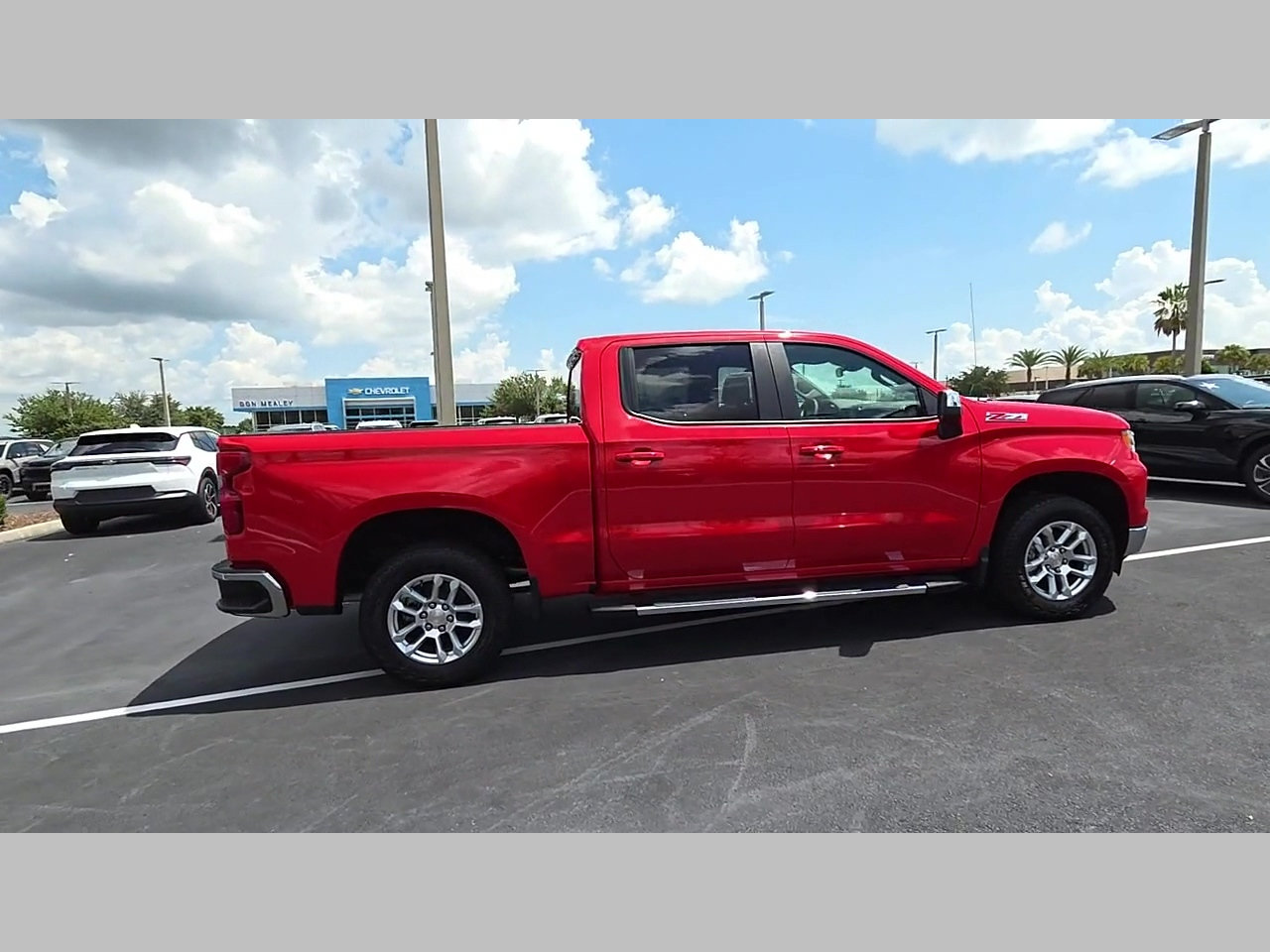 New 2026 Chevrolet Silverado 1500 LT AWD/4WD image 16