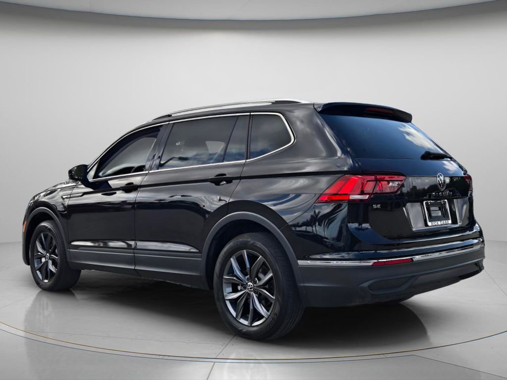 Used 2023 Volkswagen Tiguan SE FWD image 5