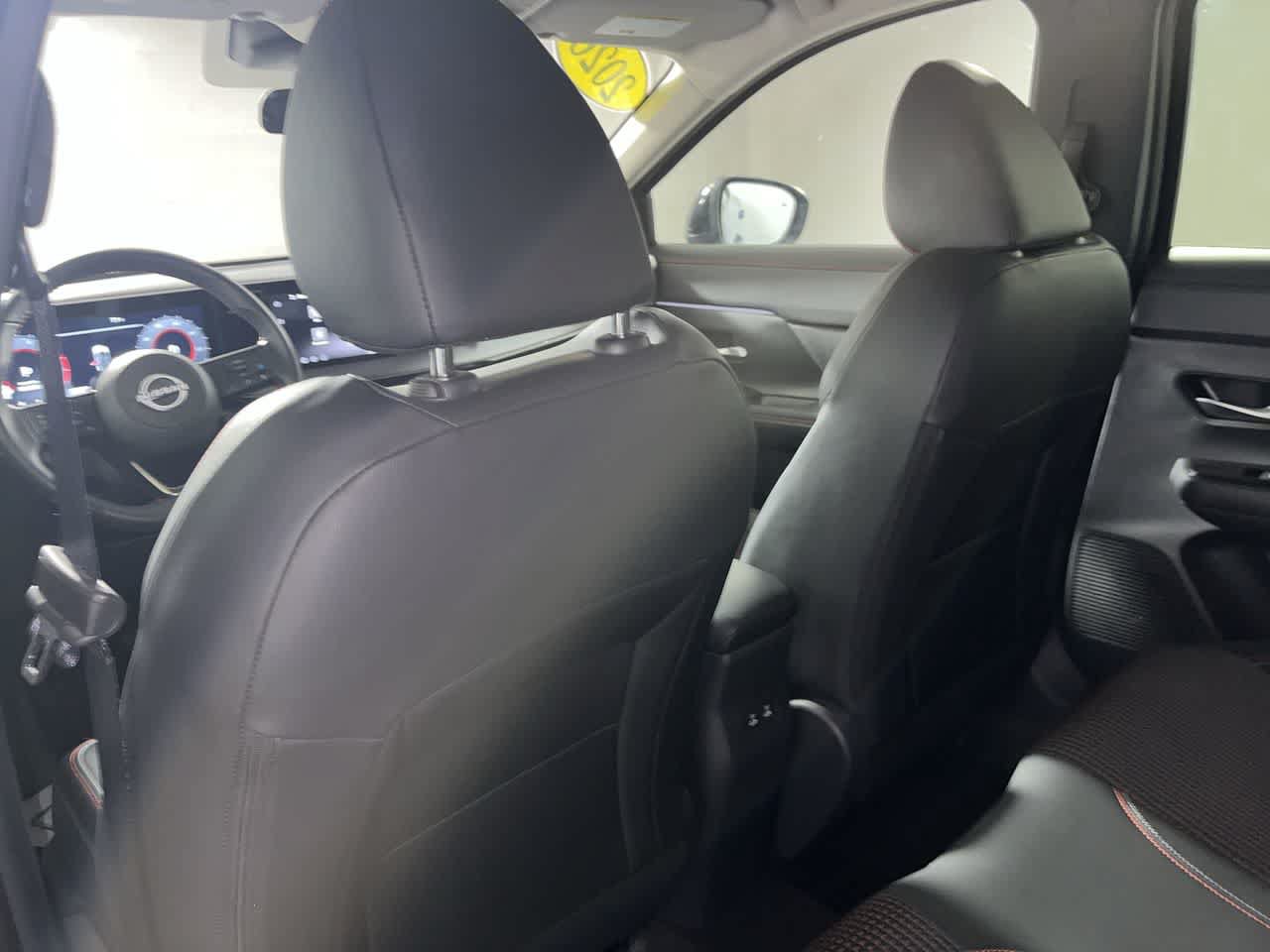 Used 2026 Nissan Kicks SR FWD image 24