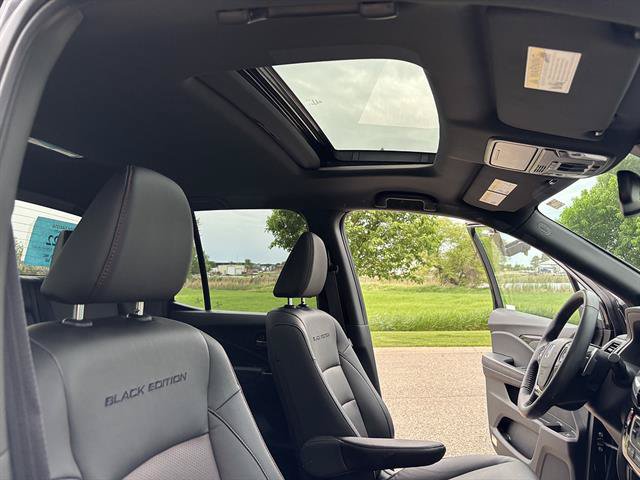 Used 2020 Honda Ridgeline Black Edition image 23