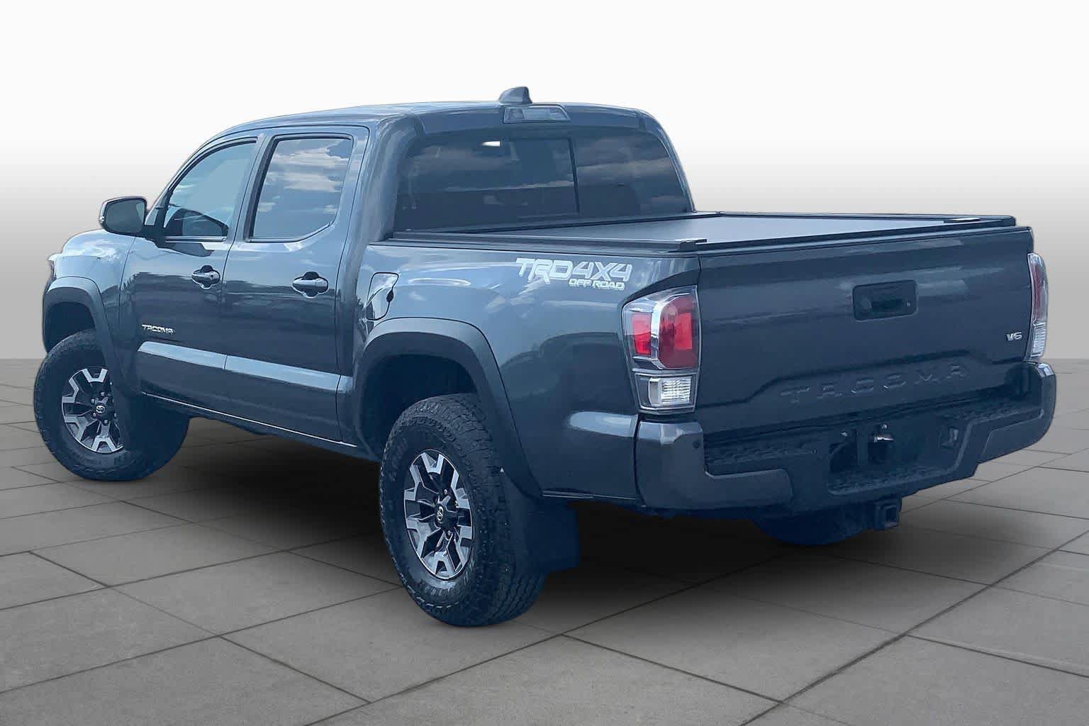 Used 2023 Toyota Tacoma TRD Off-Road w/ TRD Premium Off Road Package AWD/4WD image 11