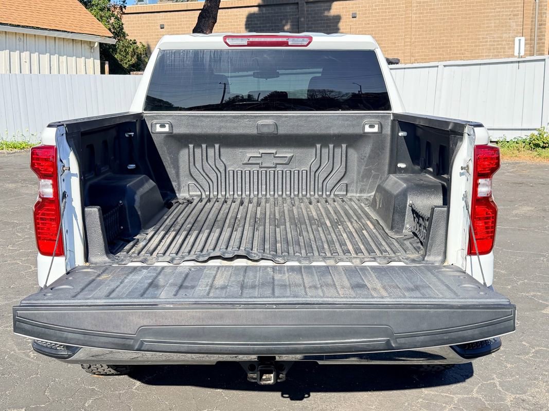 Used 2023 Chevrolet Silverado 1500 LT image 16