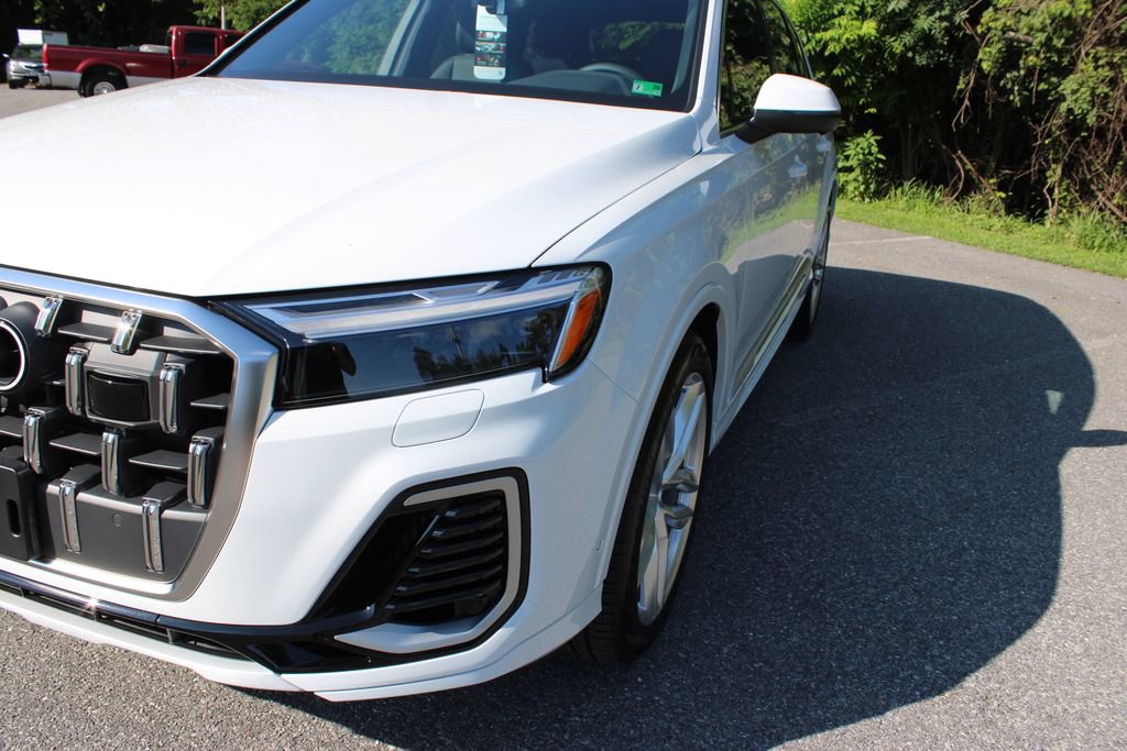 New 2025 Audi Q7 3.0T Premium Plus image 50