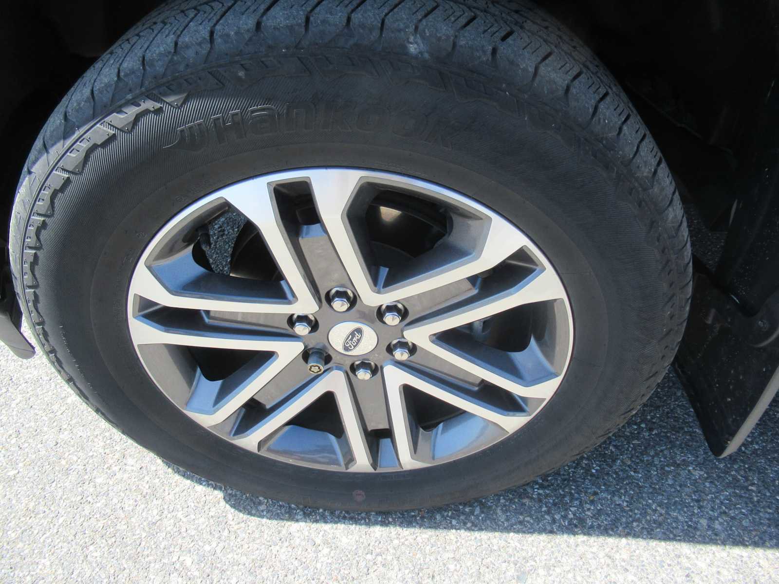 Used 2022 Ford F150 XL w/ STX Appearance Package image 9