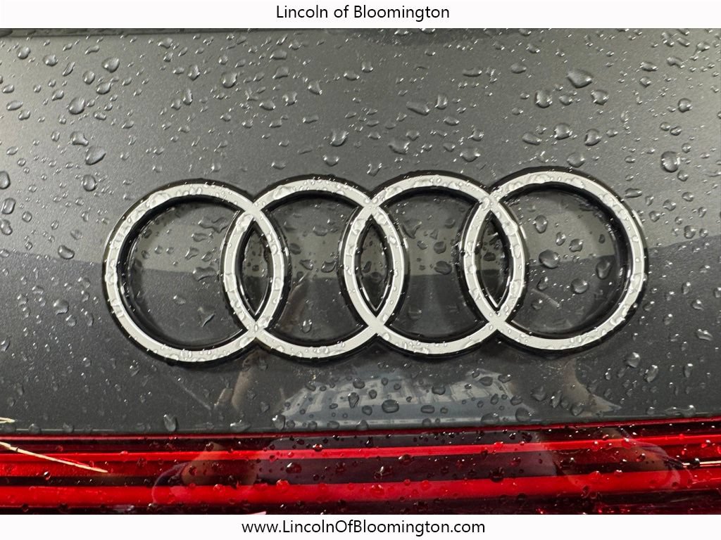 Used 2025 Audi Q5 Premium w/ Convenience Package AWD/4WD image 28