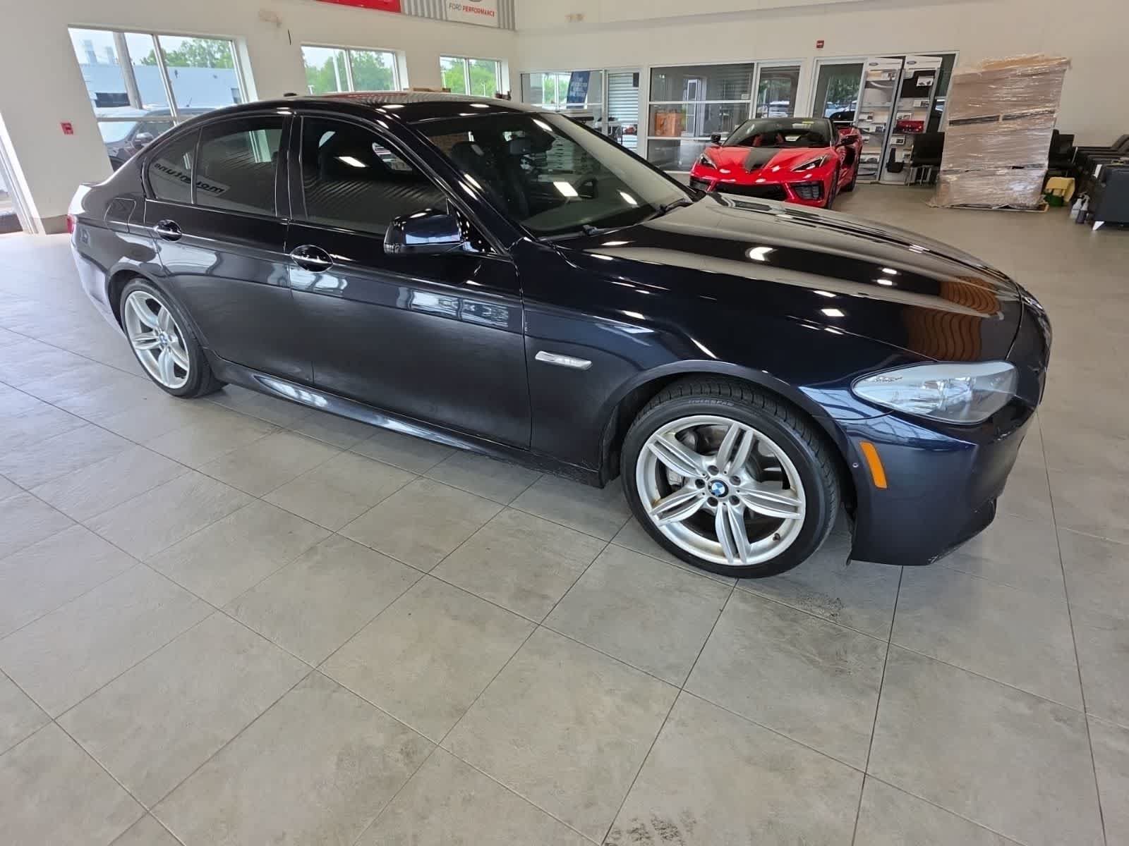 Used 2013 BMW 535i xDrive Sedan AWD/4WD image 6