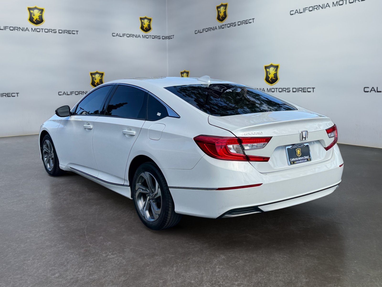 Used 2020 Honda Accord EX image 3