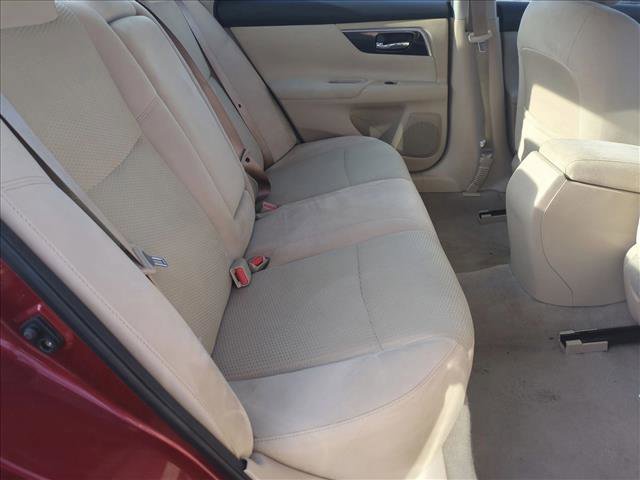 Used 2014 Nissan Altima 2.5 S w/ Sport Value Package image 18