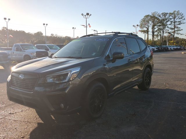 Used 2021 Subaru Forester Limited image 8