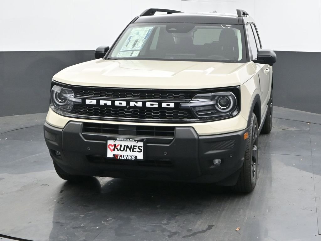 New 2025 Ford Bronco Sport Outer Banks w/ Outer Banks Tech Package+ image 3