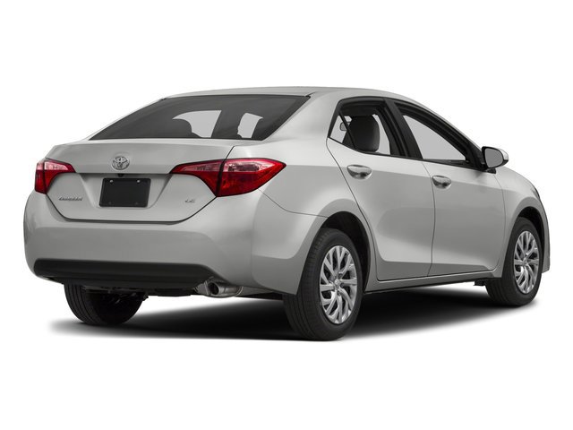 Used 2018 Toyota Corolla LE w/ Carpet Mat Package (TMS) FWD image 2